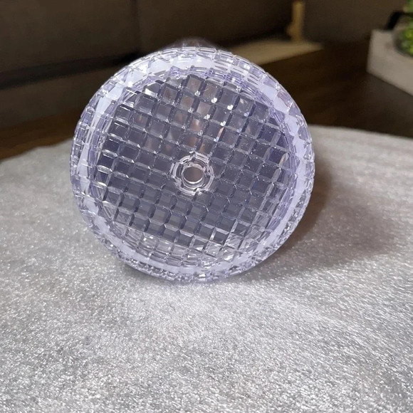 2020 Starbucks Coffee Co. Clear Studded 24oz Venti Tumbler Cup with Lid - Picture 5 of 6